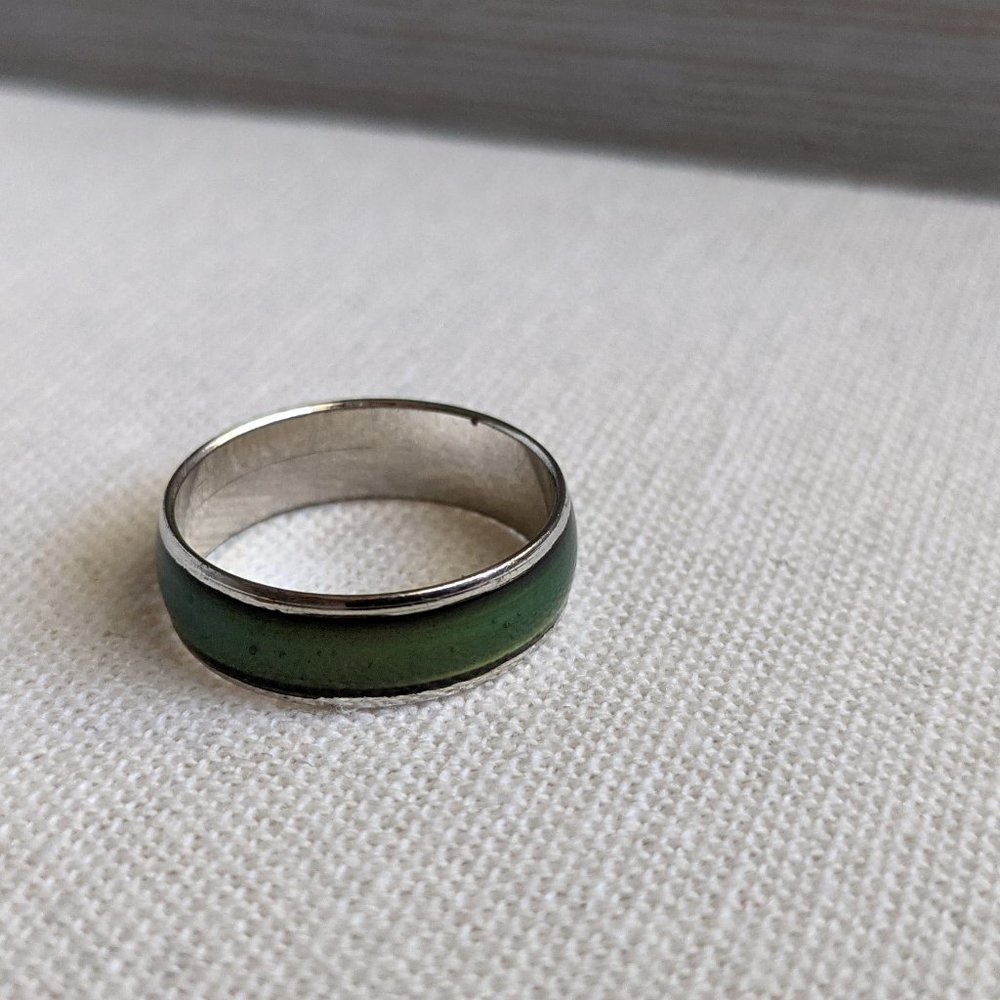 Classic Mood Ring - Color Changing Ring